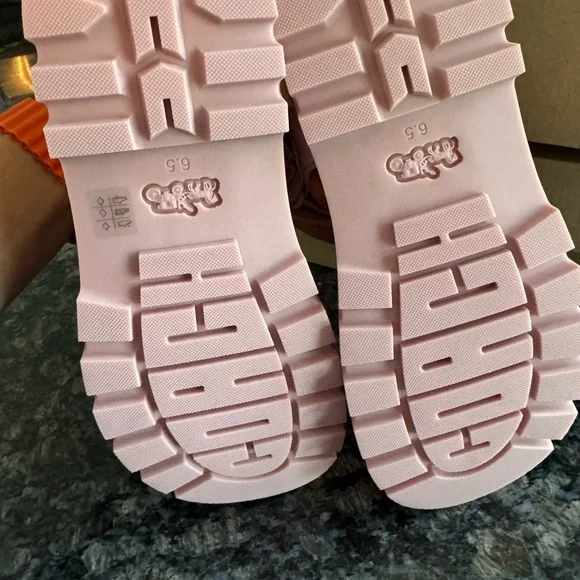 Coach Power Pink Signature Canvas Women's Sport Sandals-Assorted Sizes NWB CBB91 - Picture 8 of 8